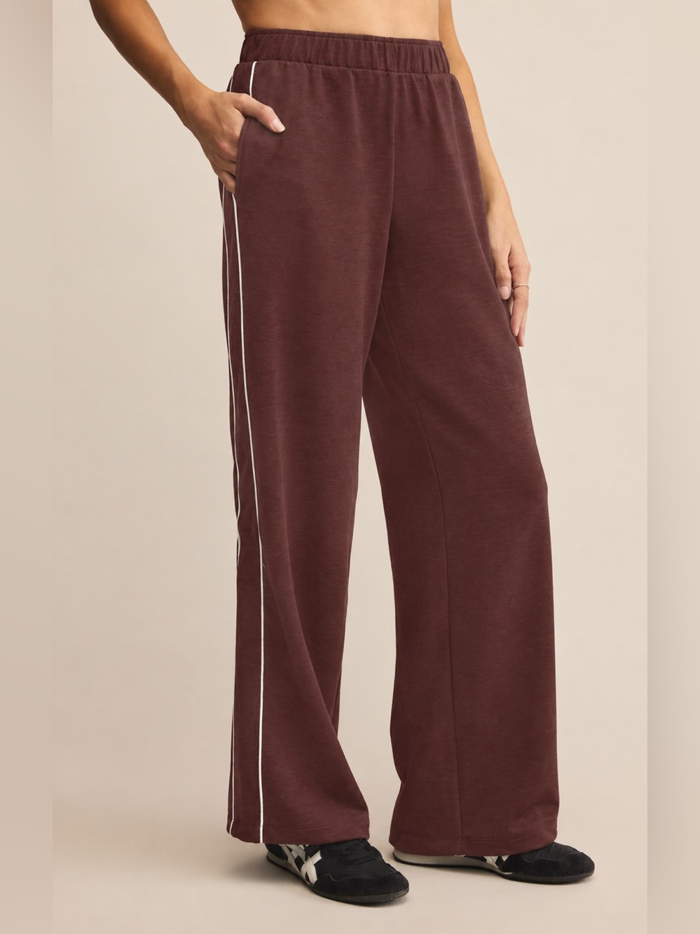 NWT Z Supply Active Fastbreak Track Pant in Sandalwood